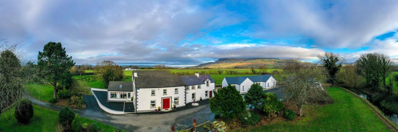 Willow House Bed & Breakfast And Orchard Studios Self Catering ليمافادي المظهر الخارجي الصورة