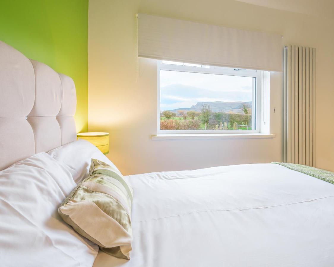 Willow House Bed & Breakfast And Orchard Studios Self Catering ليمافادي المظهر الخارجي الصورة