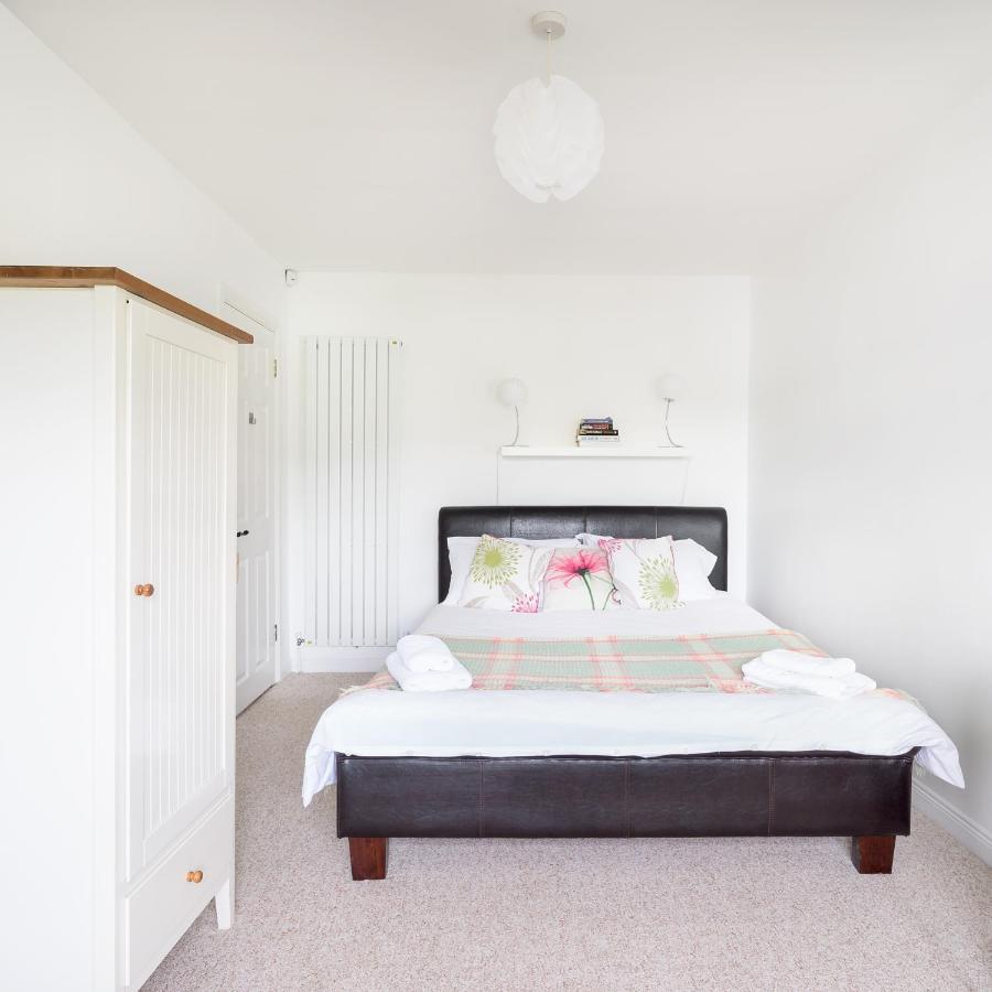 Willow House Bed & Breakfast And Orchard Studios Self Catering ليمافادي المظهر الخارجي الصورة